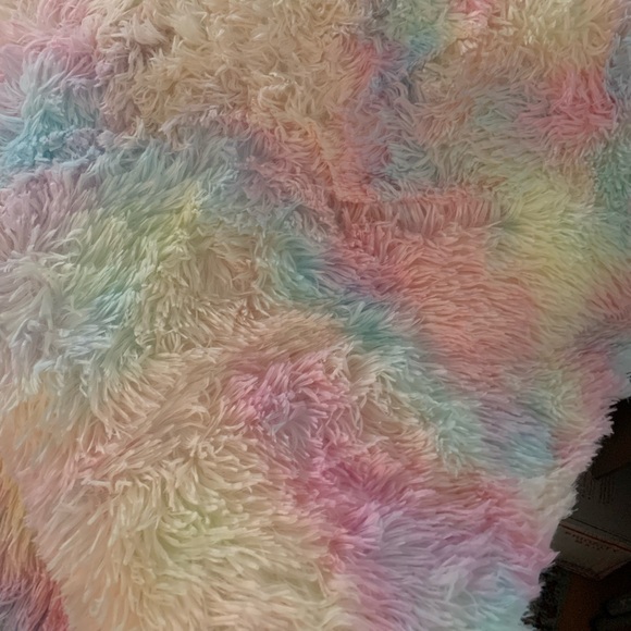 NEW Round Cotton Candy Tie-Dye Rainbow Area Accent Rug 6ft x 6ft - Picture 4 of 6